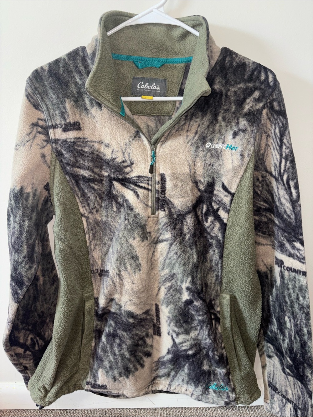 Cabela's Olive Green and Tan Camo Zip-Up Fleece